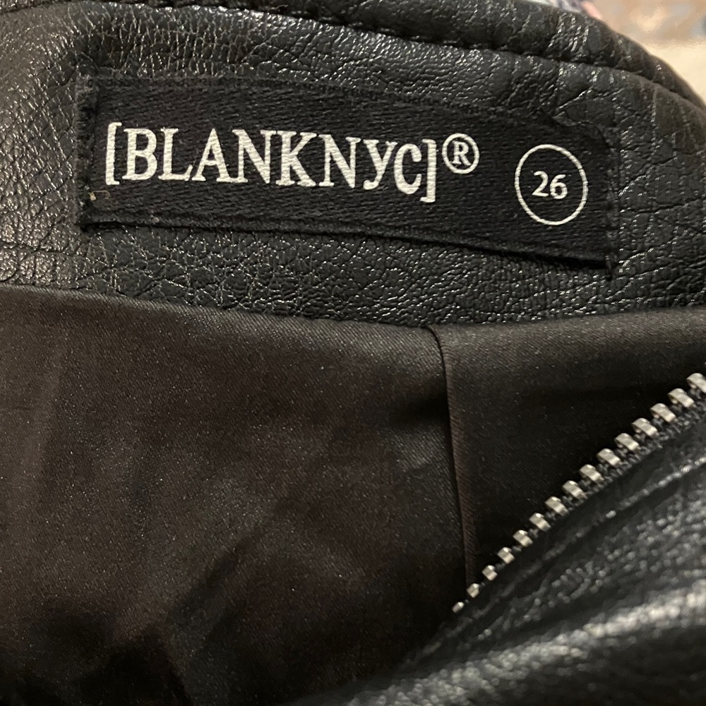 Blank NYC Black Faux LeatherMini Skirt with Zipper Accents - Picture 5 of 9